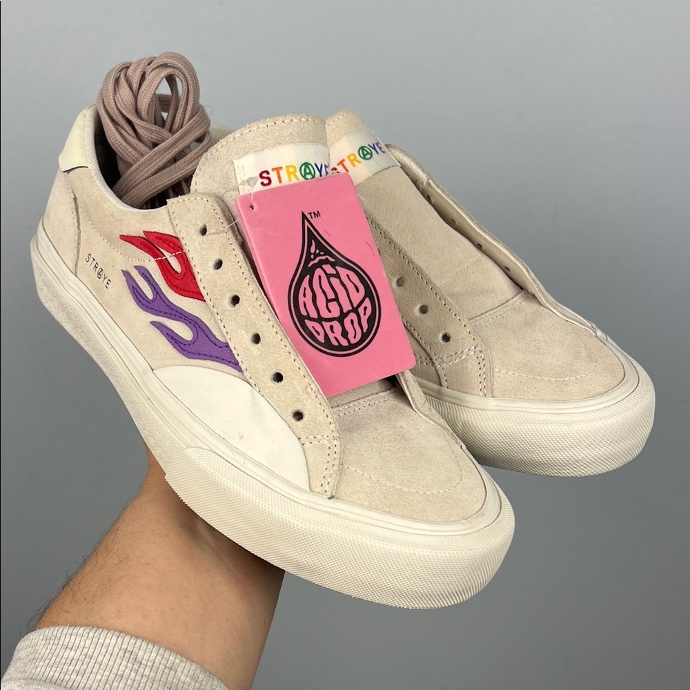 Straye Logan rainbow flame acid drop low top skate shoes sneakers size 10/11.5